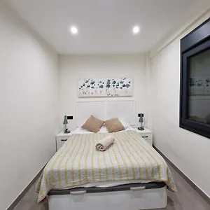 Private In The Center Of Habitación en casa particular Estepona
